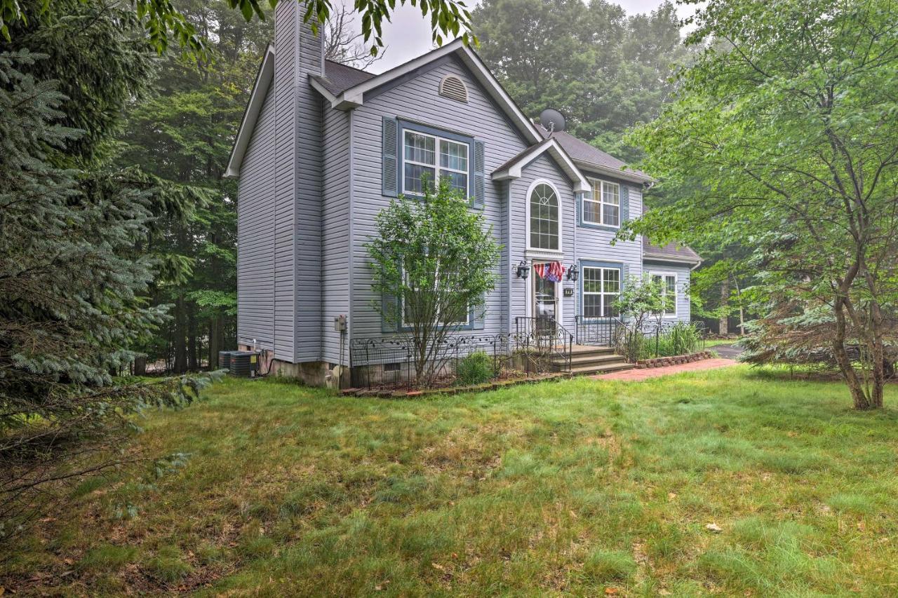 Spacious Tobyhanna Home With Lake Access And Fire Pit! מראה חיצוני תמונה